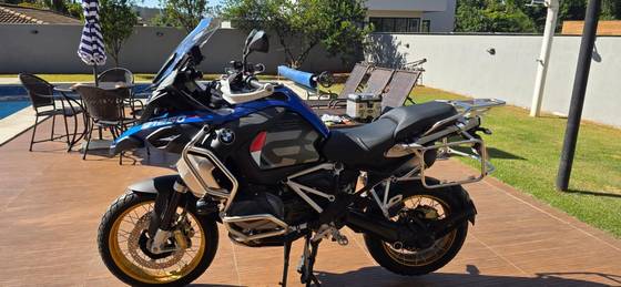 BMW R 1250 GS ADVENTURE PREMIUM RALLYE BMW R 1250 GS ADVENTURE PREMIUM RALLYE
